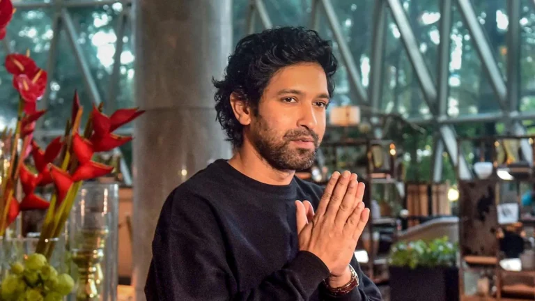 Actors Who Stopped Announcing Films