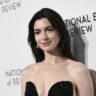 Anne Hathaway comeback